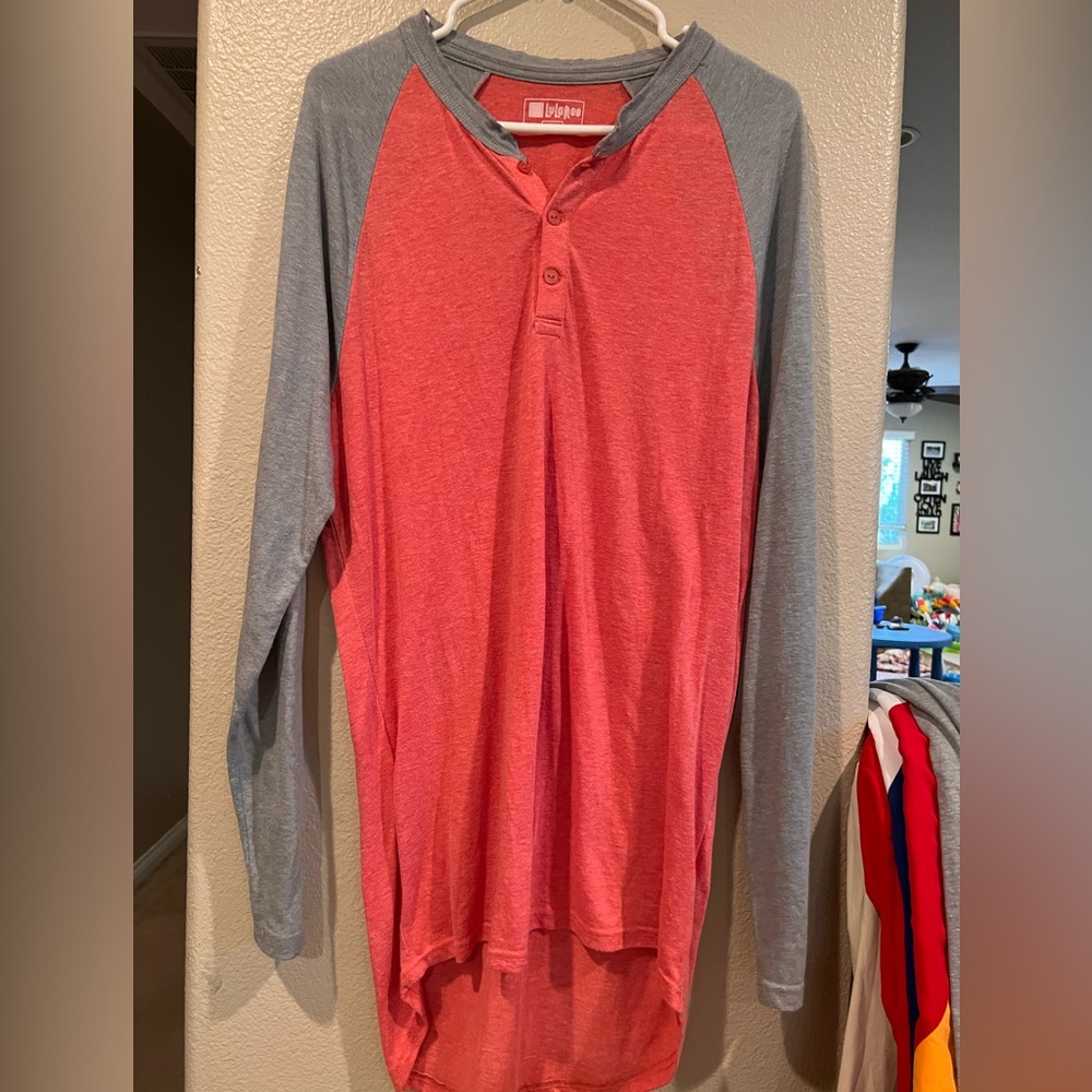 Men’s Lularoe Mark Henley